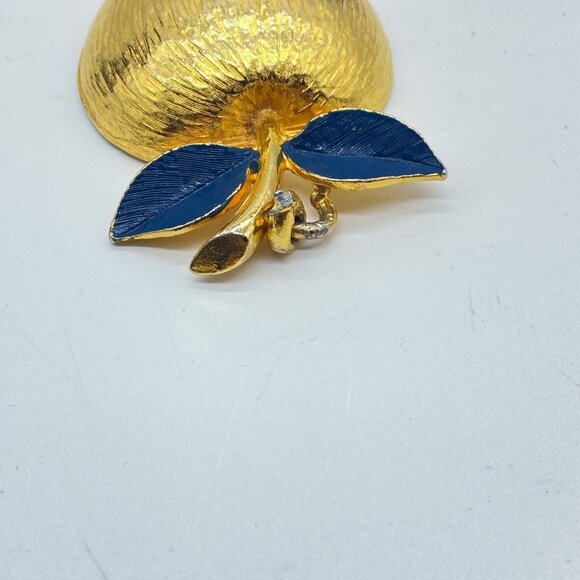 Vtg Pauline Rader Signed Gold-Tone Apple Pendant Blue Enamel Leaves Statement - Picture 7 of 10